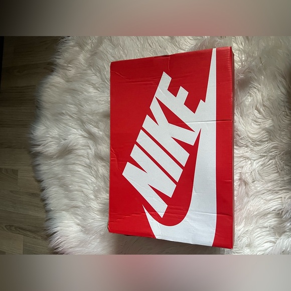 nike dunks - Picture 5 of 6